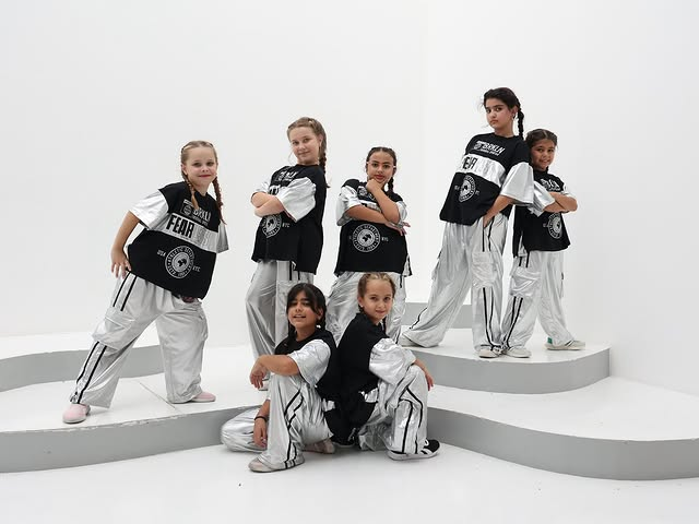 Hip-hop dance class