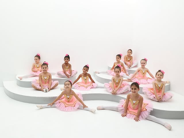Ballet studio class